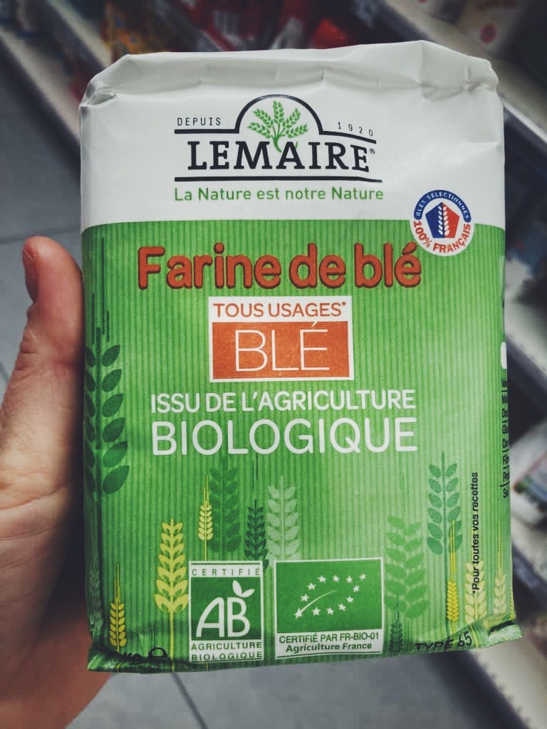 Farine de ble tout usage (fr) mąka pszenna do każdego użytku