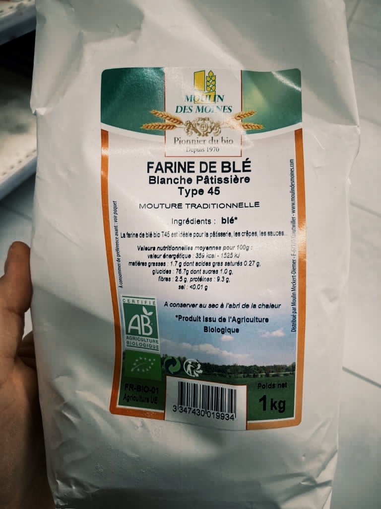 Farine de ble typ 45 (fr) mąka pszenna typ 45