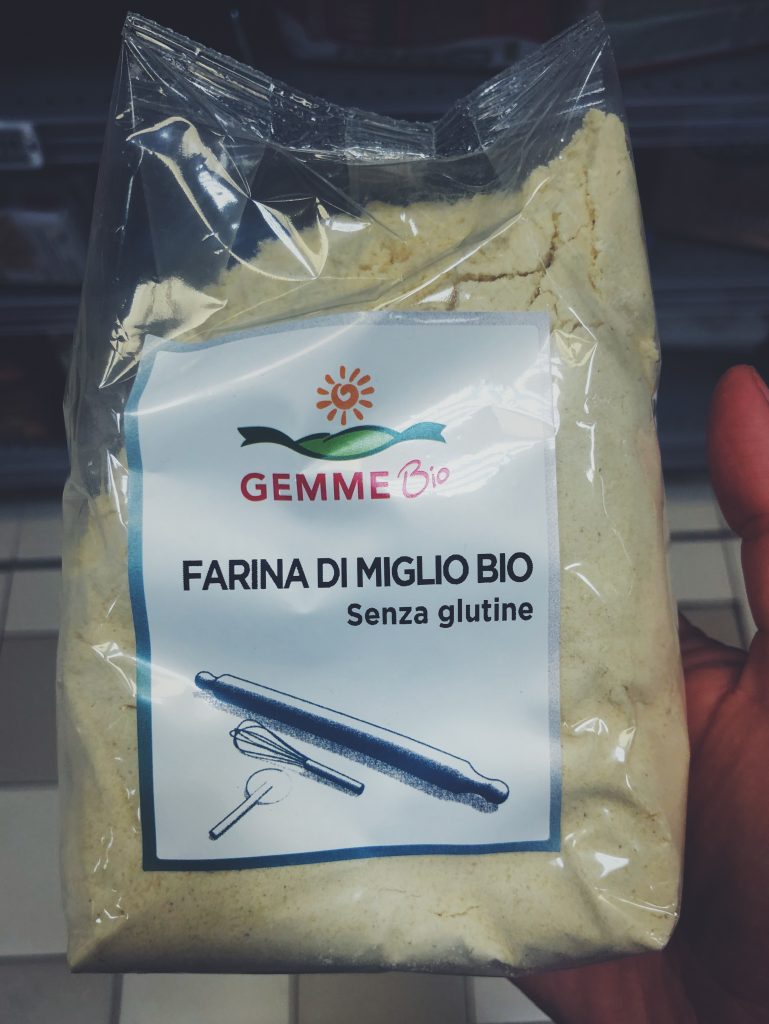 Farina di miglio (it) - bezglutenowa mąka jaglana