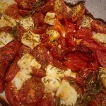 Włoski przepis na pomidory z serem feta